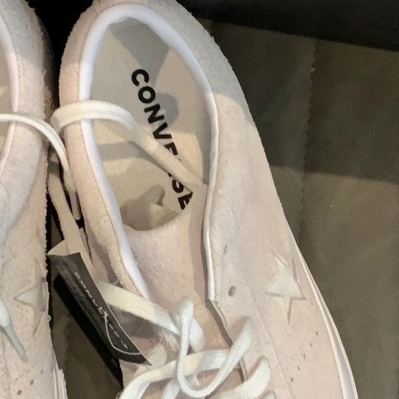 NWT BRAND NEW IN BOX CONVERSE SHOES ASSORTED SIZES - Picture 3 of 7